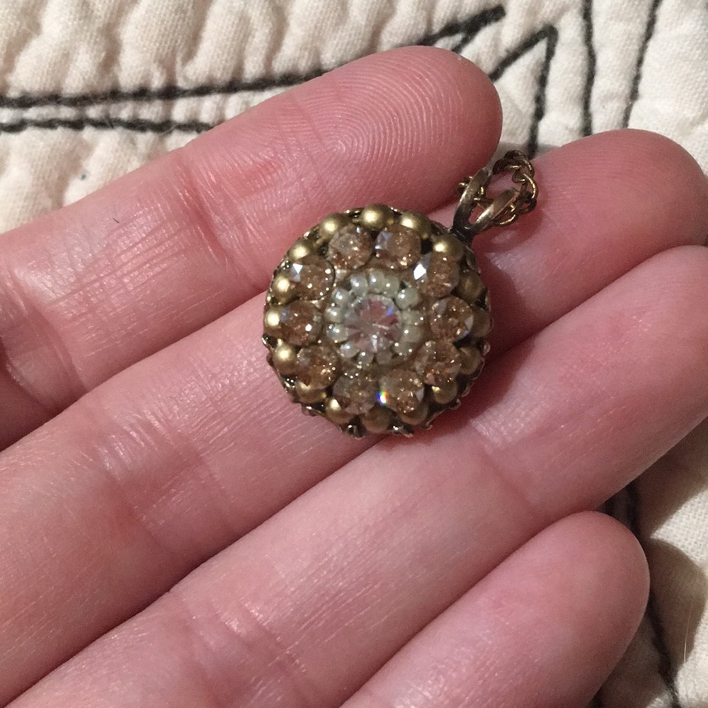 Pretty Sparkly Pendant Necklace